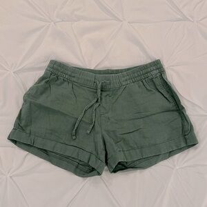 Women’s army green linen high rise shorts- size extra small medium